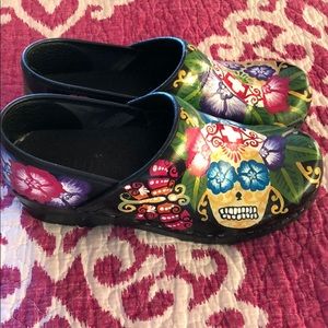 Sanita handpainted shoes